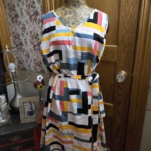 Colorful Sleeveless Geometric Print Wrap Dress, SIZE 16
